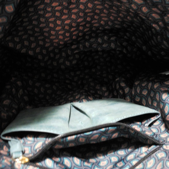 Purse - Picture 3 of 3